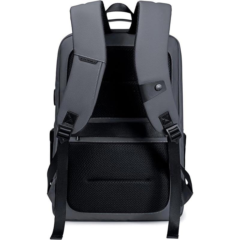 Arctic Hunter 15.6-inch Water-Resistant Laptop Backpack with USB and Headphone Ports – Durable Polyester Daypack for Men and Women B00555 Black