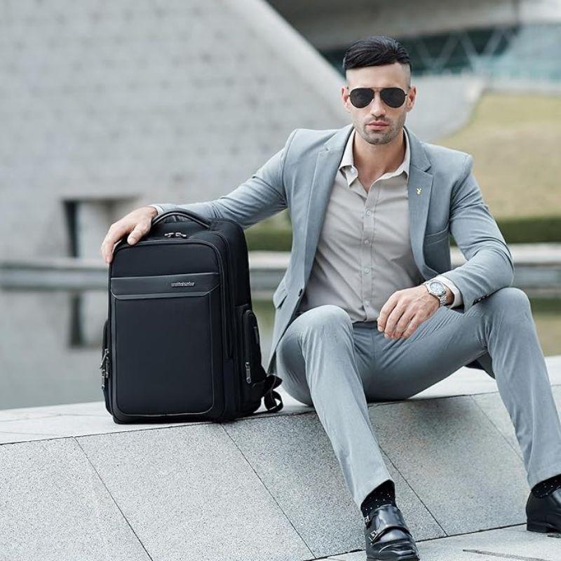 Arctic Hunter Water Resistant Lightweight Laptop Backpack with USB and Headphone Jack for Men and Women – Ideal for Office, Casual, and Travel Use B00544
